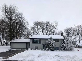 48279 Shanaska Cove Rd, Kasota, MN 56050