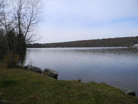 2nd image of E Of Lake Shore Dr