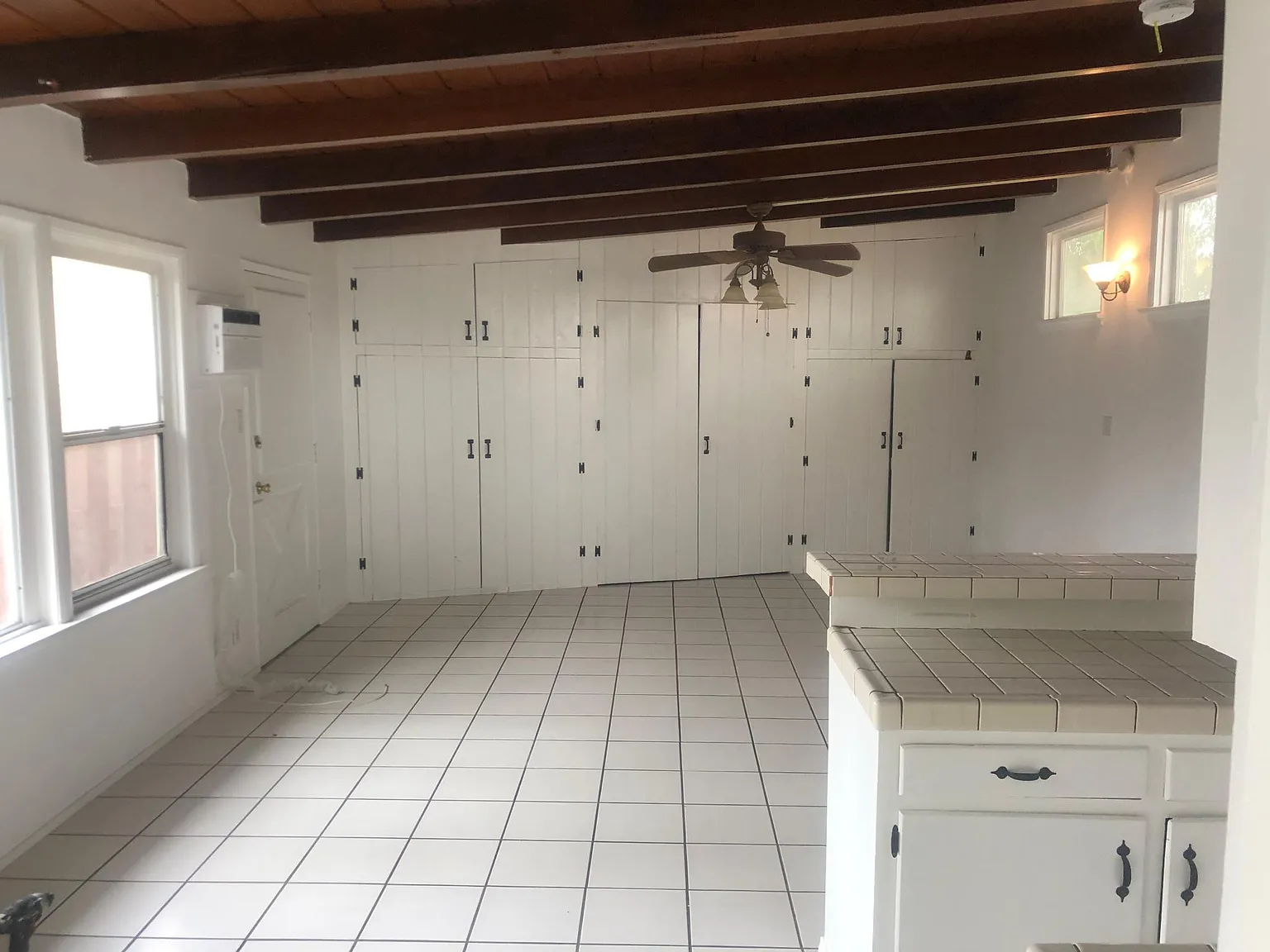 Studio, 500 sqft, $1,400 — Photo 3