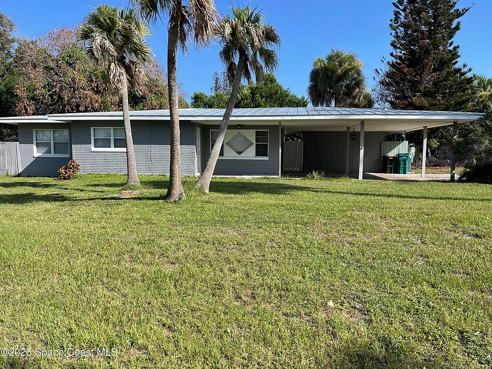 1400 Hillcrest Dr