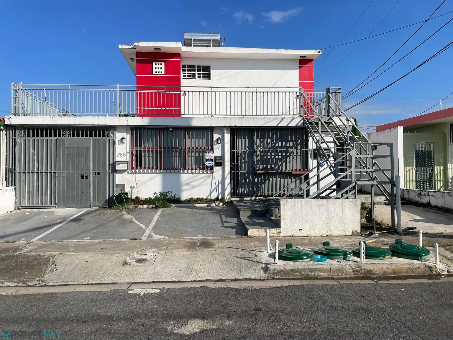 1 bed, 1.0 bath, 700 sqft, $750 — Photo 1