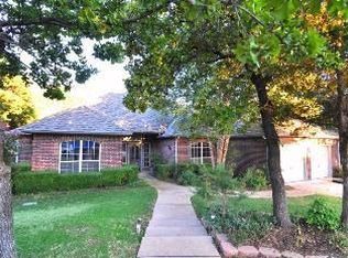 2424 Redvine Rd, Edmond, OK 73034