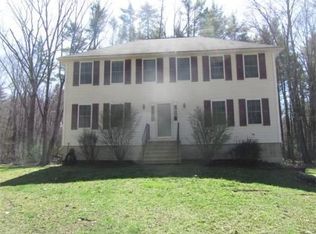 127 Frost Rd, Tyngsboro, MA 01879