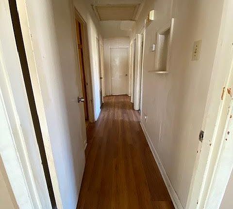 5th image of 103 Hill St