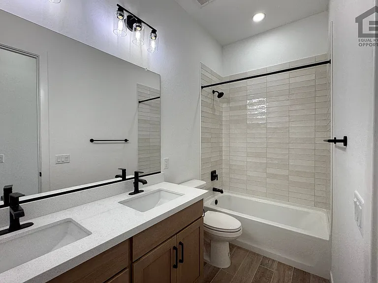 18146 W Morning Vista Ln — Photo 23