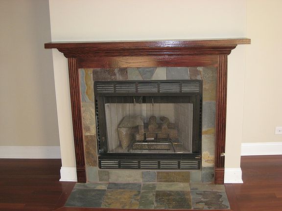 Gas fireplace