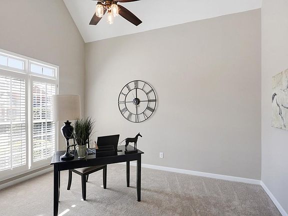 3rd image of 4653 Dandelion Cir NE