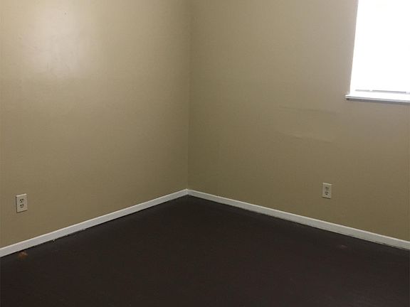 4th image of 5908 NE 9th Ave APT 2