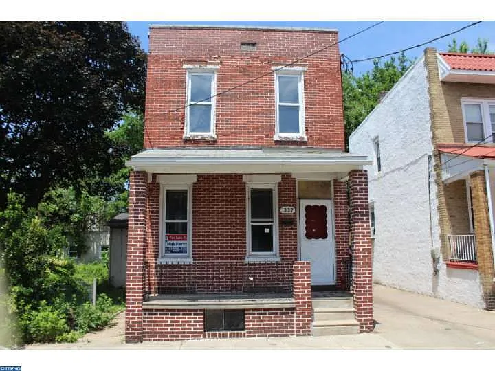 1337 Lansdowne Ave photo 1