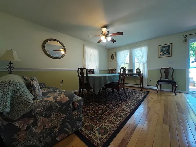 211 W Mitchell St #B — Photo 5