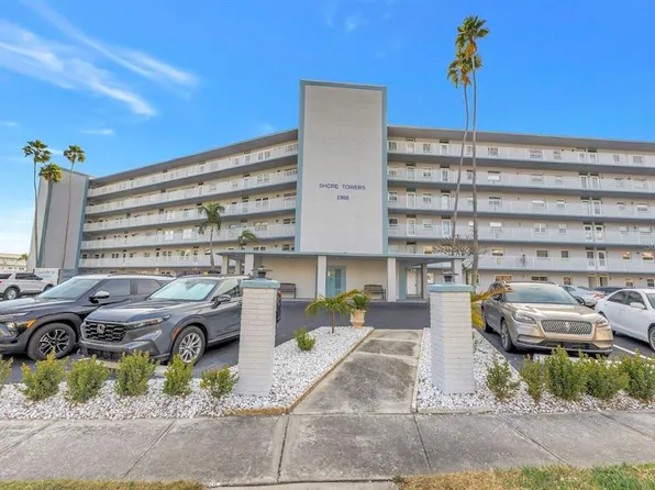 1868 Shore Dr S APT 106, South Pasadena, FL 33707