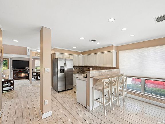 2nd image of 100 Baker Court #90