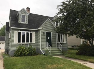 2125 S 15th St, Manitowoc, WI 54220