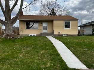 4612 N Gustavus St, Spokane, WA 99205