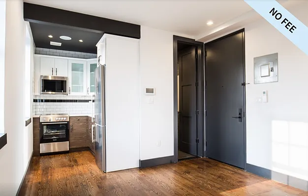 Rented by Tapiro Realty | media 2