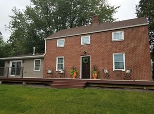 5271 W Arrowhead Rd, Hermantown, MN 55811