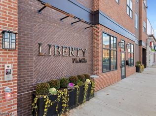 660 Bloomfield Ave APT 401, Bloomfield, NJ 07003