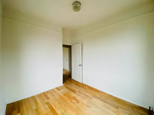 Rented by MySpaceNYC | media 16