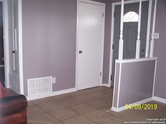 4th image of 7111 Remuda Dr