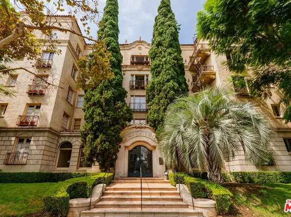 109 N Sycamore Ave APT 204, Los Angeles, CA 90036