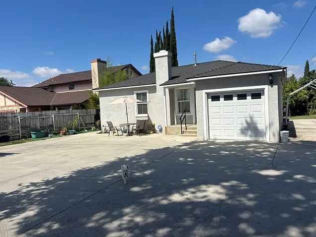 3117 Ivar Ave — Photo 1