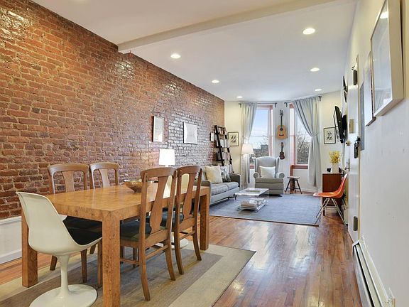 2nd image of 658 Park Pl APT 9