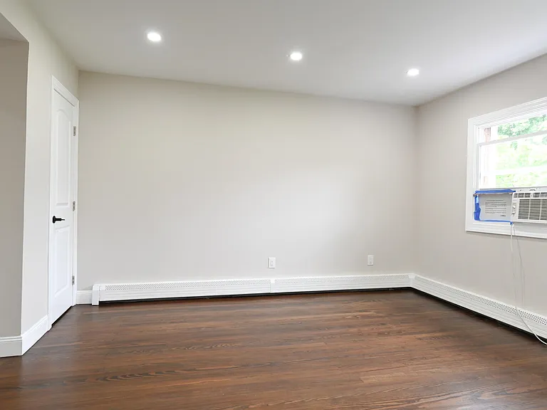 285 Orchard Ter #C3 — Photo 2