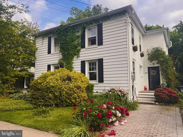 210 Birch Ave, Princeton, NJ 08542