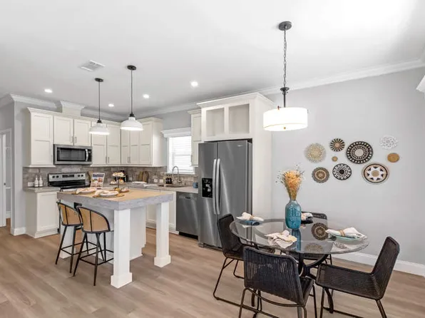 4340 Kings Dr, Boynton Beach, FL 33436