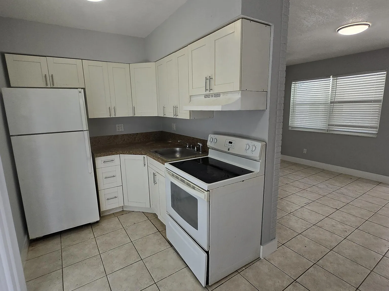 1 bed, 1.0 bath, 650 sqft, $1,500 — Photo 4