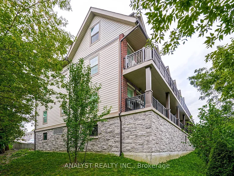 10425 Islington Ave #218 — Photo 2