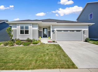 509 E Verleen Ave, Waunakee, WI 53597