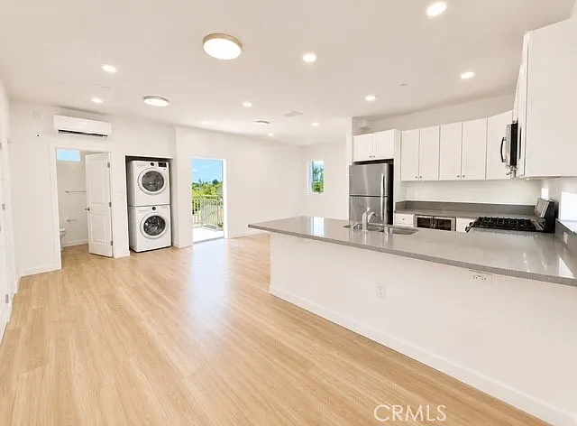 1127 S Kingsley Dr #1/2 — Photo 4