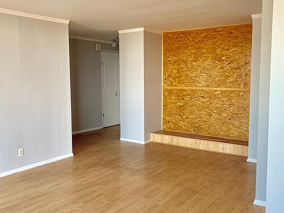 5th image of 770 Anderson Ave APT 12E