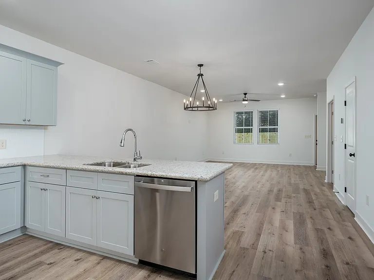 801 Stonebrook Ln — Photo 119