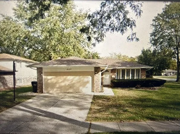 18357 Center Ave, Homewood, IL 60430