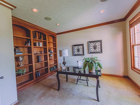 3rd image of 13728 Fairwood Dr