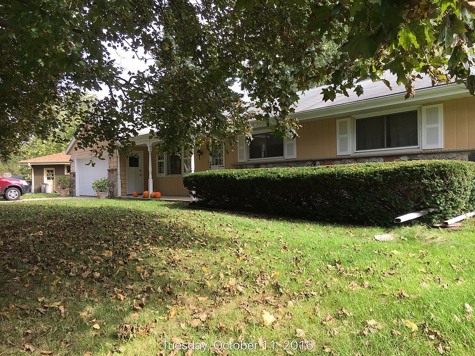 1st image of 8364 N 48th St