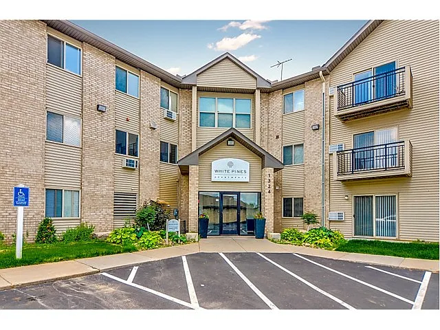 Leasing Center - White Pines Apartments