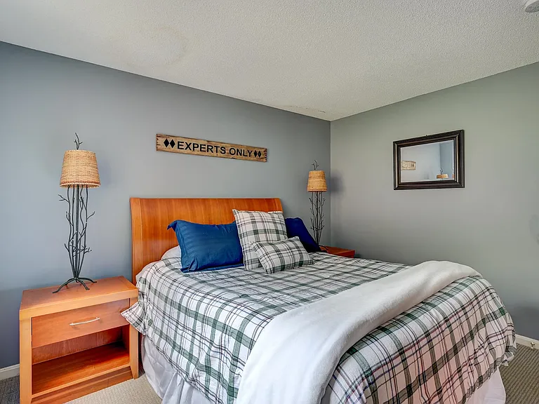 F37 Nordic Village Ln #F37 — Photo 22