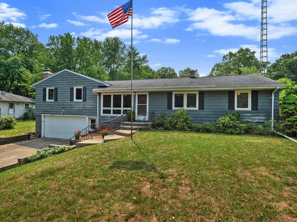 965 N 2nd St, Kalamazoo, MI 49009