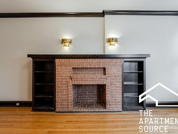 5th image of 2854 W Barry Ave #6mrsn3t3m