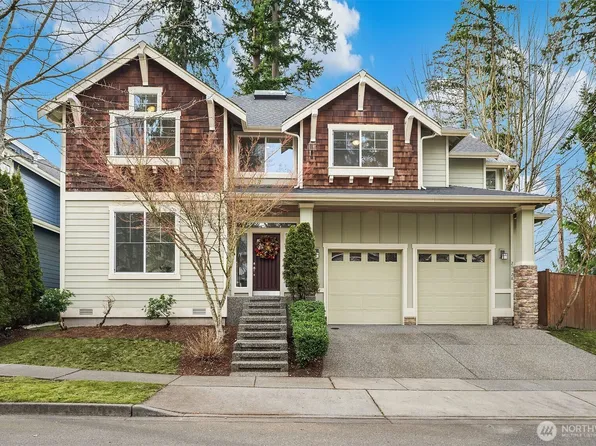 20128 12th Avenue W, Lynnwood, WA 98036