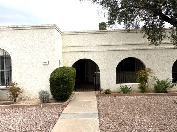 9061 E Palms Park Dr, Tucson, AZ 85715