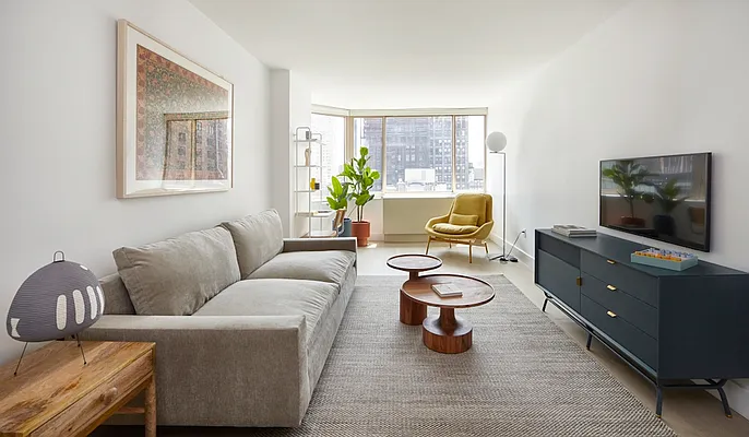 10 E 29th Street #11D