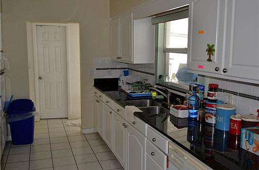 2nd image of 6417 Gulfport Blvd S