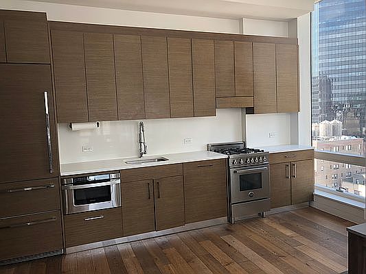 4th image of 325 Lexington Ave APT 20D