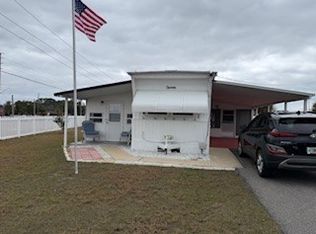 03B Lake Breeze Dr, Tavares, FL 32778