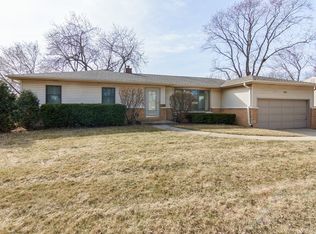 128 N Norman Dr, Palatine, IL 60074