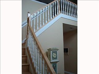 4th image of 264 Pineview Dr